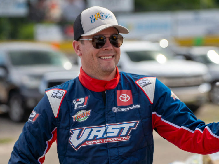 Vast Racing Products extends partnership with Erik Jones through 2025